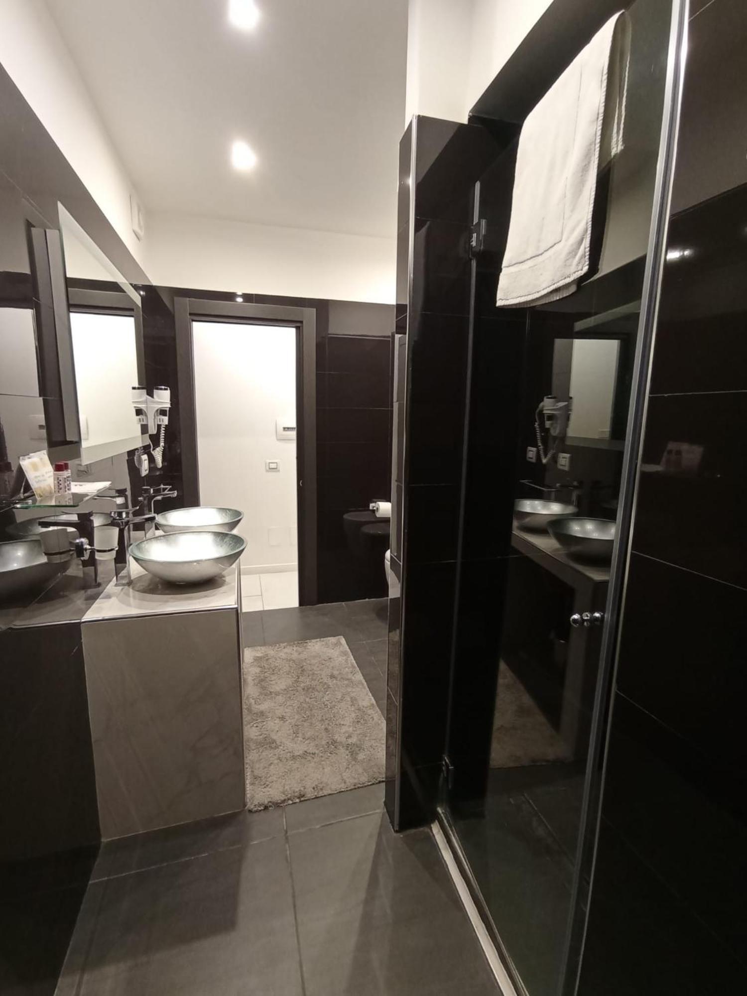 Mayfair Lifestyle Suites By Babylon Stay Neapel Exteriör bild