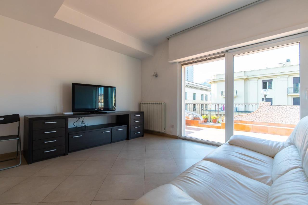 Mayfair Lifestyle Suites By Babylon Stay Neapel Exteriör bild