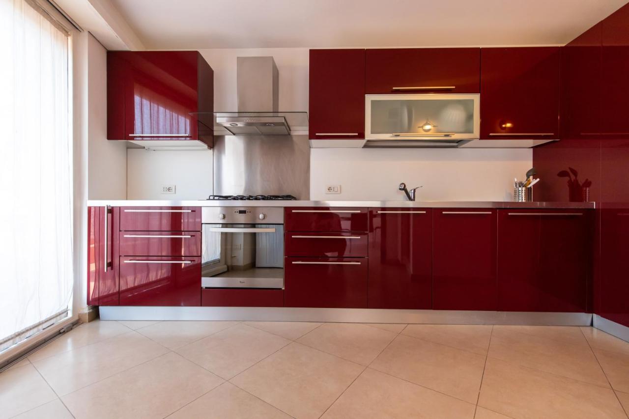 Mayfair Lifestyle Suites By Babylon Stay Neapel Exteriör bild